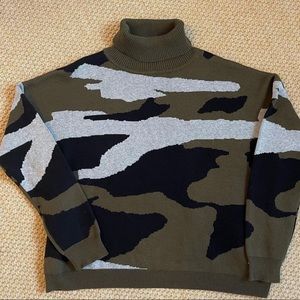 Camouflage turtleneck sweater
